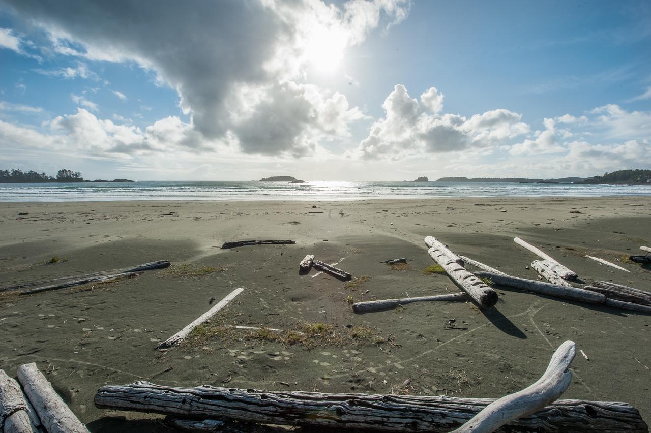 Luxury Oceanfront Condo By Onlybc 104 Tofino Ruang foto